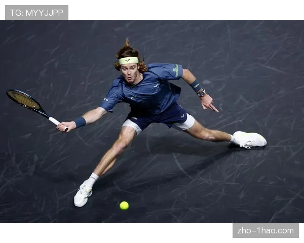 卢布列夫底线稳定性与大师赛经验，助力世界队男子单打抗衡欧洲